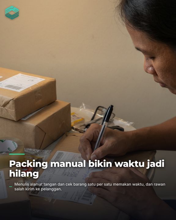 Slide 2 of 5: a hand writing a parcel address, Indonesian headline "Packing manual bikin waktu jadi hilang" (Manual packing eats up your time)